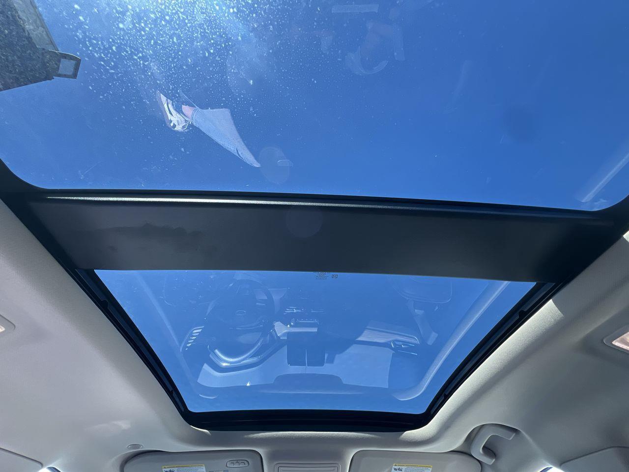 2020 Ford Escape Titanium AWD Photo