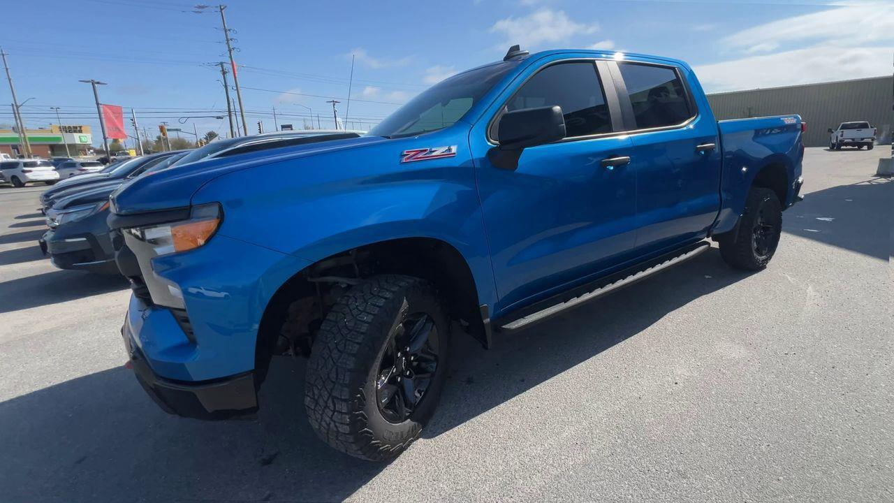 2024 Chevrolet Silverado 1500 Custom Trail Boss 4X4, REMOTE START, CRUISE CONTROL, SIRIUS XM, BACK UP CAM!! Photo