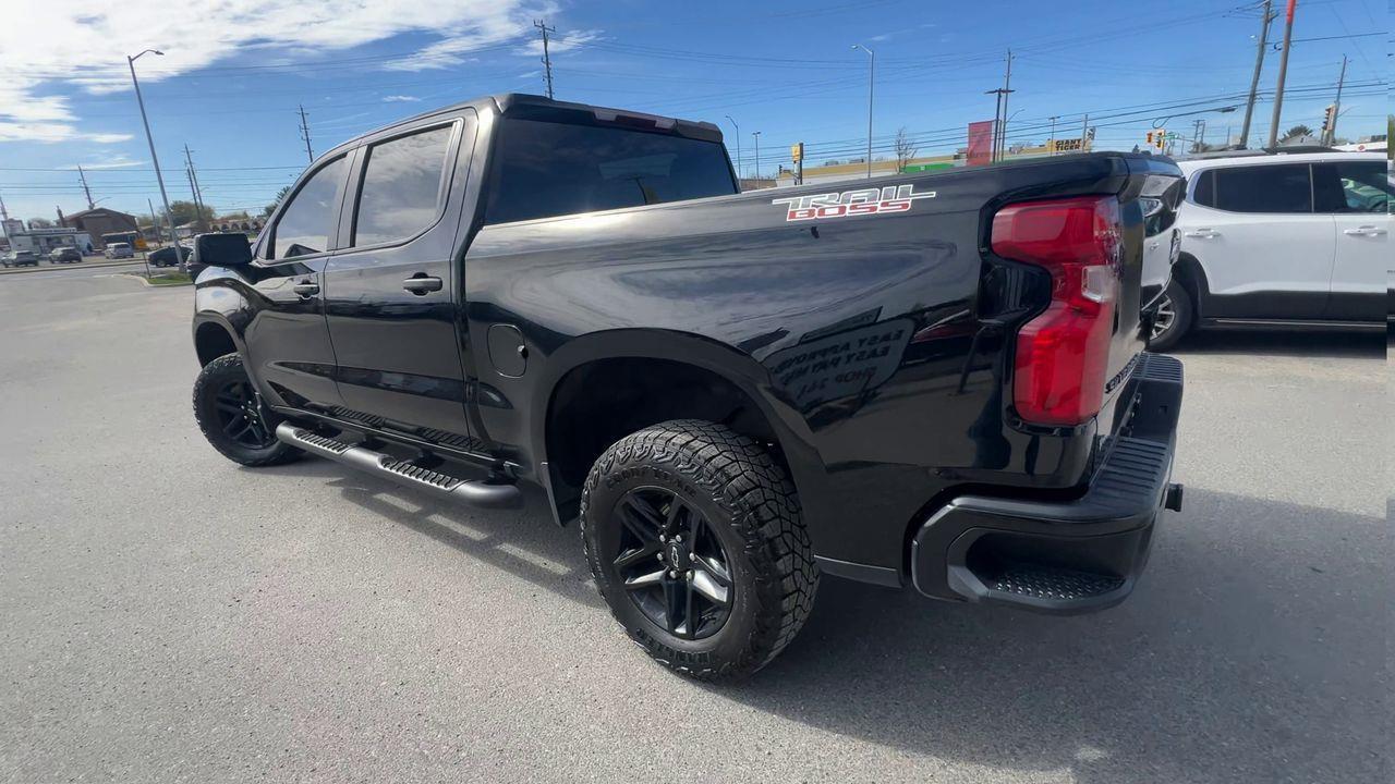 2024 Chevrolet Silverado 1500 Custom Trail Boss 4X4, CRUISE CONTROL, SIRIUS XM, BACK UP CAM!! Photo
