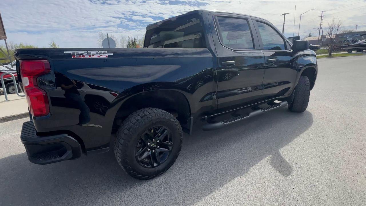2024 Chevrolet Silverado 1500 Custom Trail Boss 4X4, CRUISE CONTROL, SIRIUS XM, BACK UP CAM!! Photo