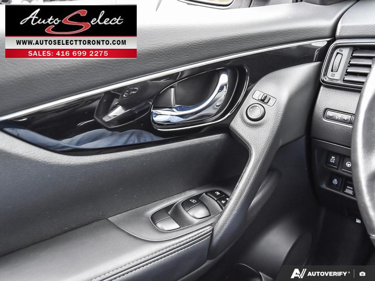 2019 Nissan Qashqai SL AWD - Leather Interior - Apple Carplay - Tech Pkg Photo