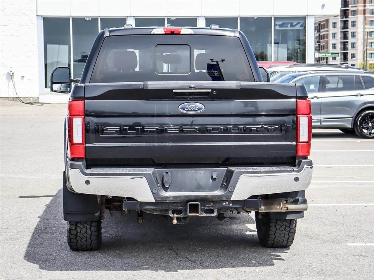 2022 Ford F-250 Lariat 4WD Crew Cab 6.75' Box Photo