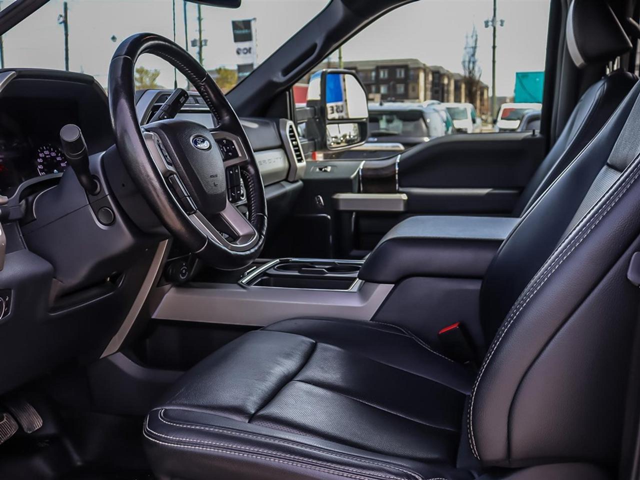 2022 Ford F-250 Lariat 4WD Crew Cab 6.75' Box Photo