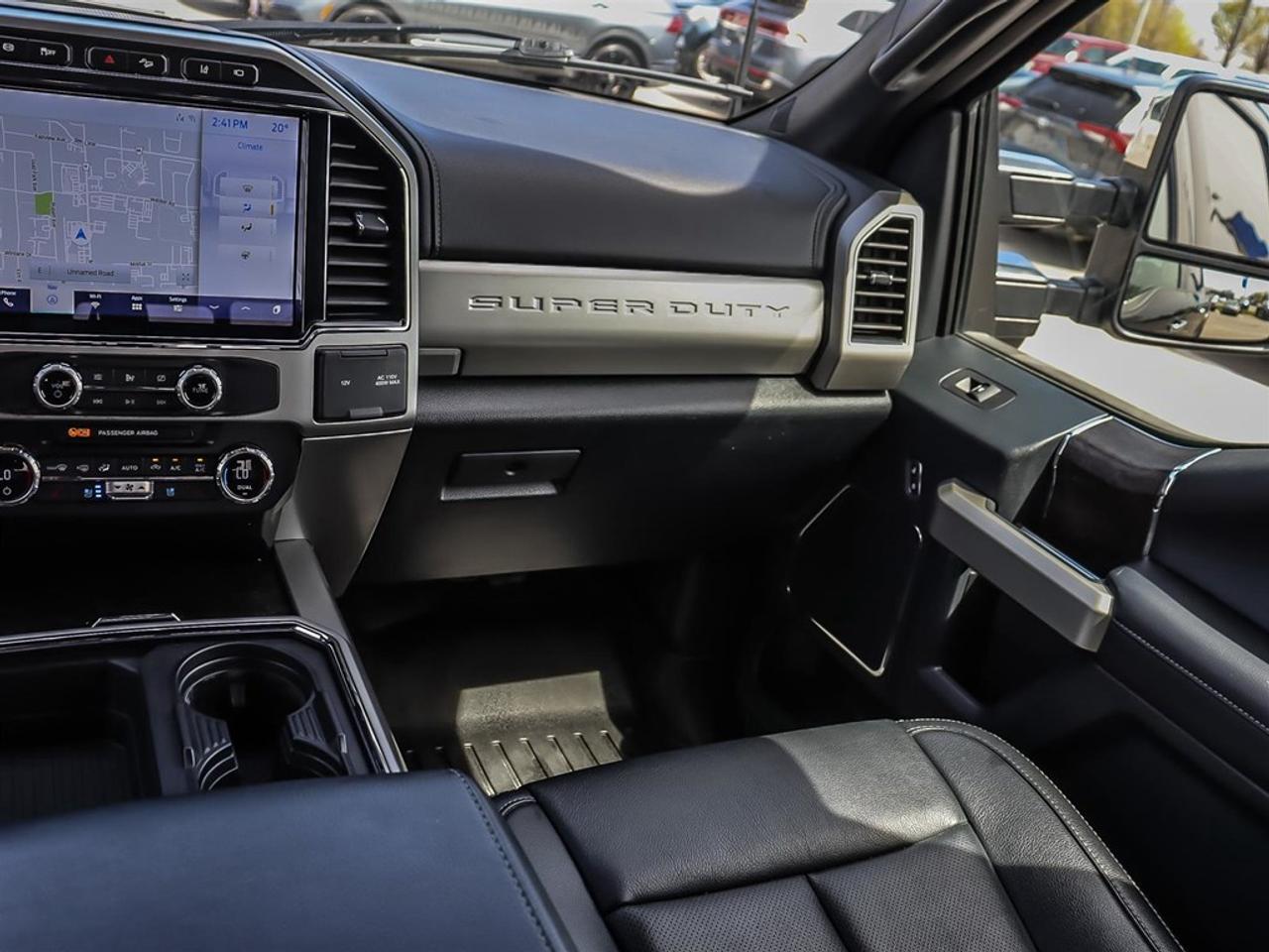 2022 Ford F-250 Lariat 4WD Crew Cab 6.75' Box Photo