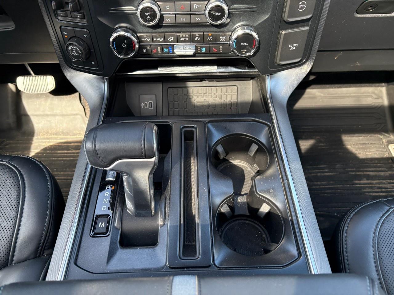 2025 Ford F-150 Platinum 4WD SuperCrew 5.5' Box Photo