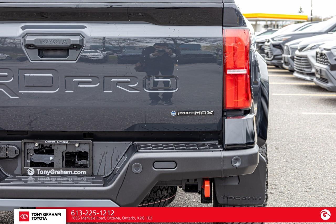 2025 Toyota TACOMA HYBRID TRD Pro Photo