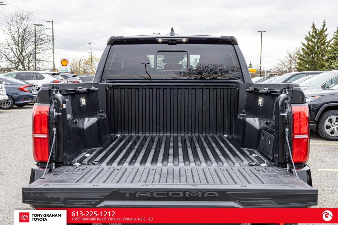 2025 Toyota TACOMA HYBRID TRD Pro Photo