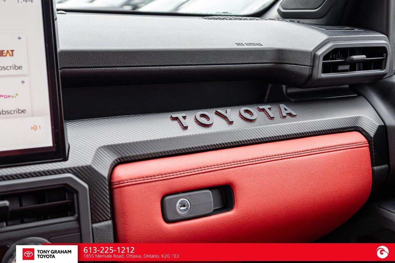 2025 Toyota TACOMA HYBRID TRD Pro Photo