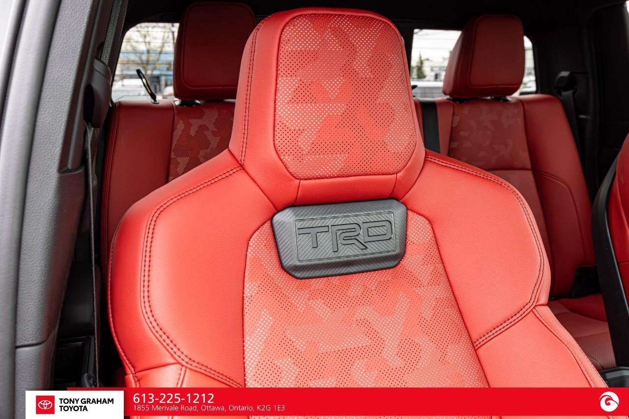 2025 Toyota TACOMA HYBRID TRD Pro Photo