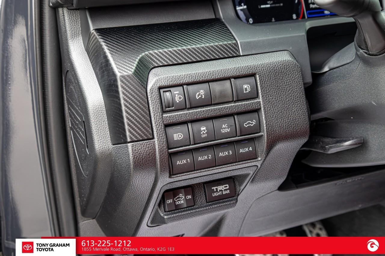 2025 Toyota TACOMA HYBRID TRD Pro Photo