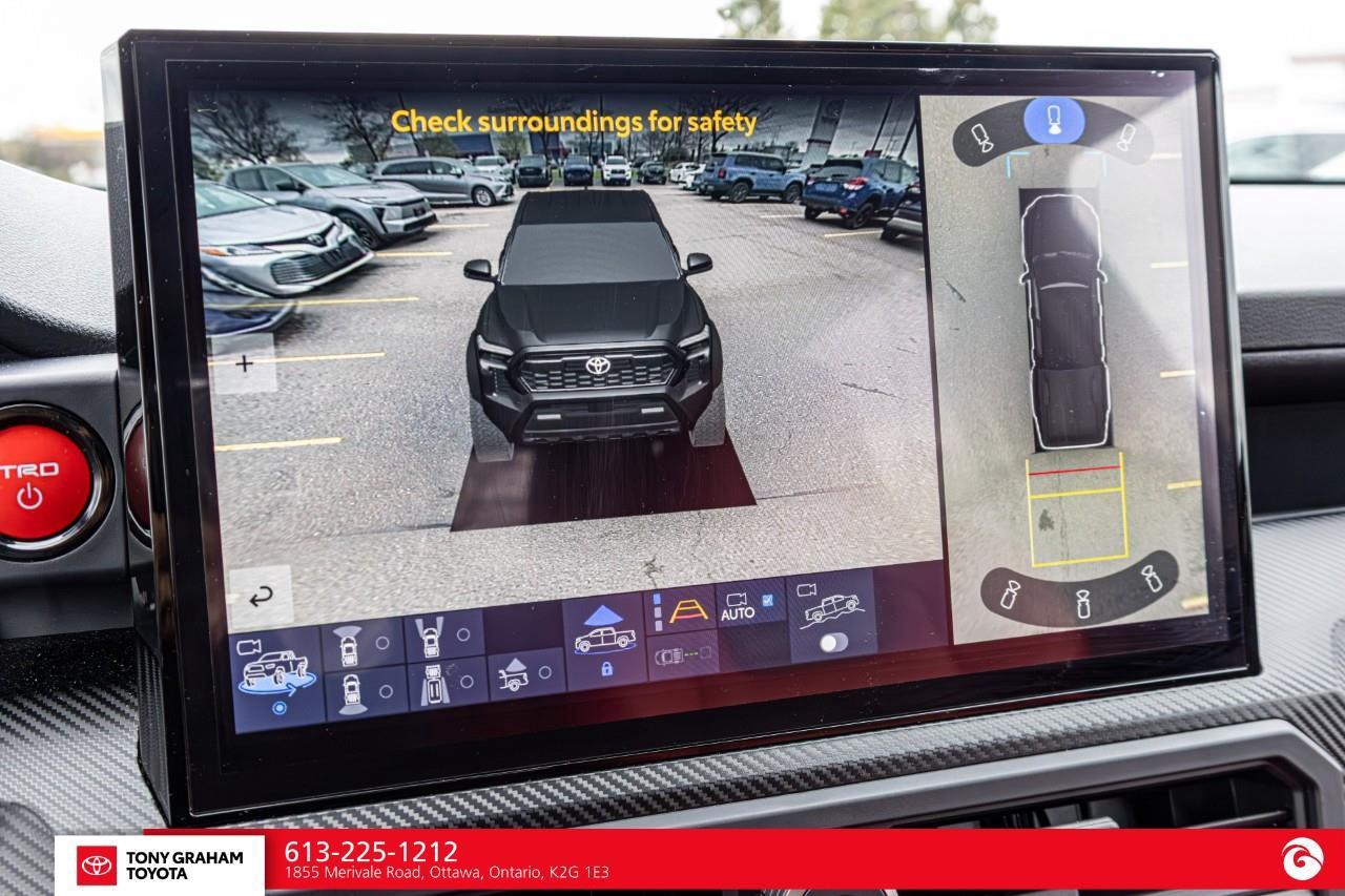 2025 Toyota TACOMA HYBRID TRD Pro Photo