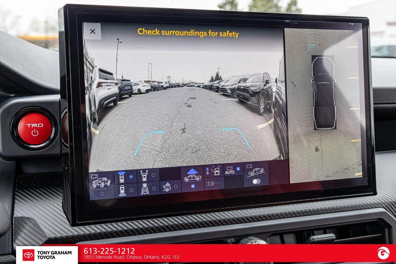 2025 Toyota TACOMA HYBRID TRD Pro Photo