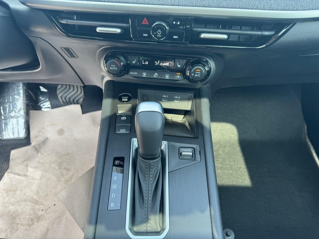 2026 Nissan Kicks SV AWD Photo