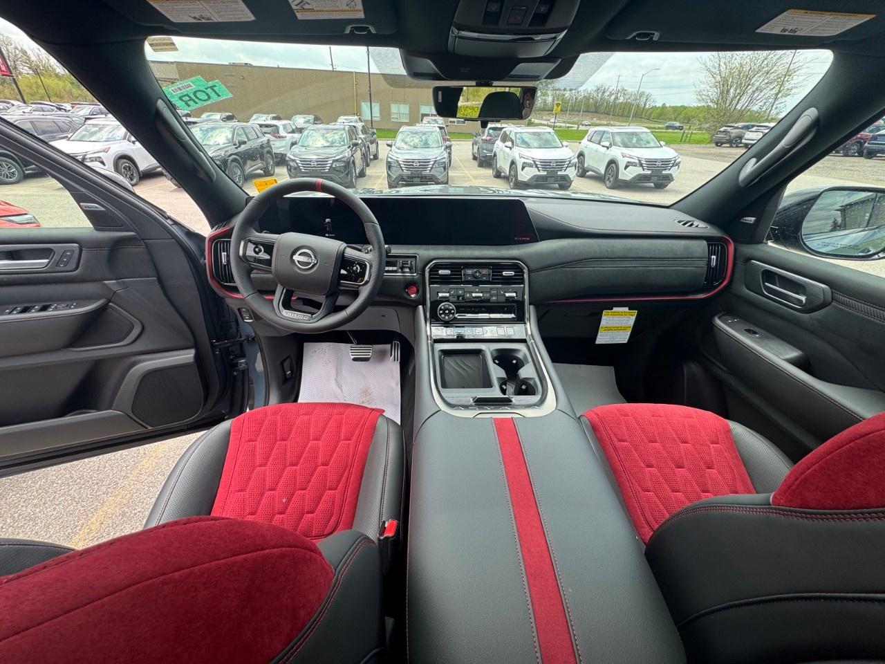 2026 Nissan Armada 4x4 NISMO Photo