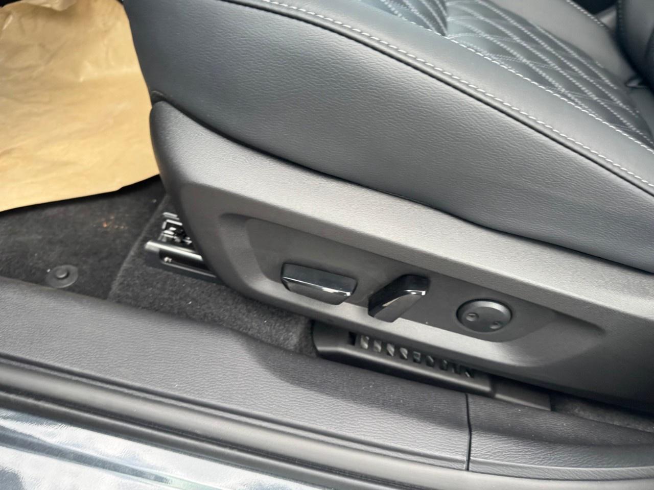 2026 Nissan Rogue Plug-In Hybrid AWD Platinum Photo