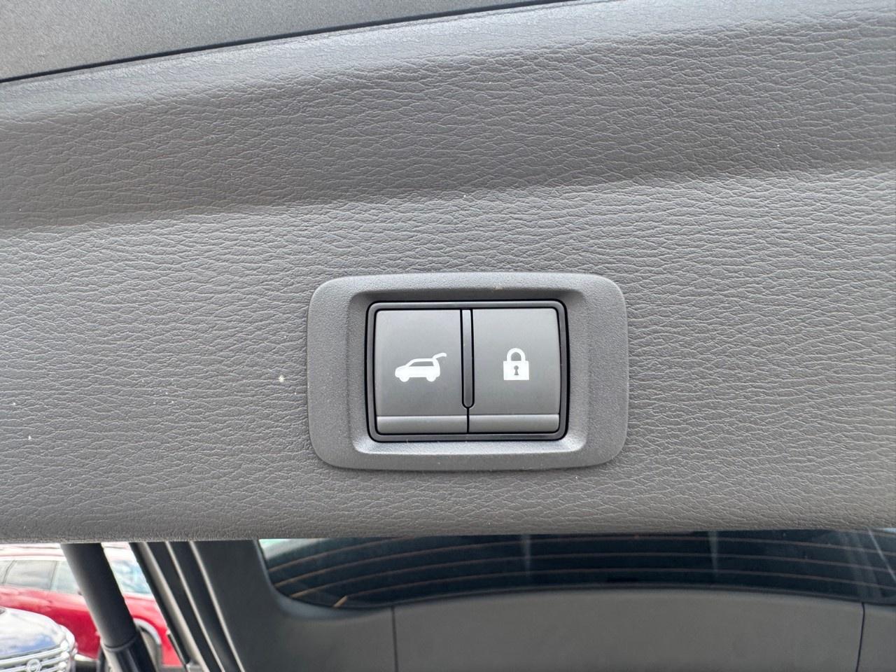 2026 Nissan Rogue Plug-In Hybrid AWD Platinum Photo