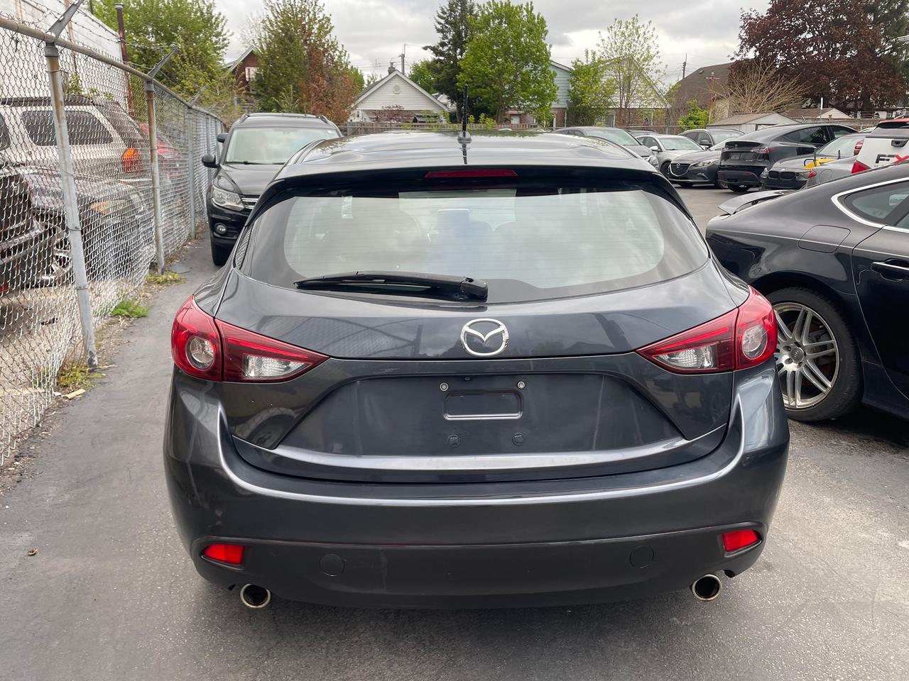2015 Mazda MAZDA3 GS *HEATED SEATS, BACKUP CAMERA, SAFETY* Photo4