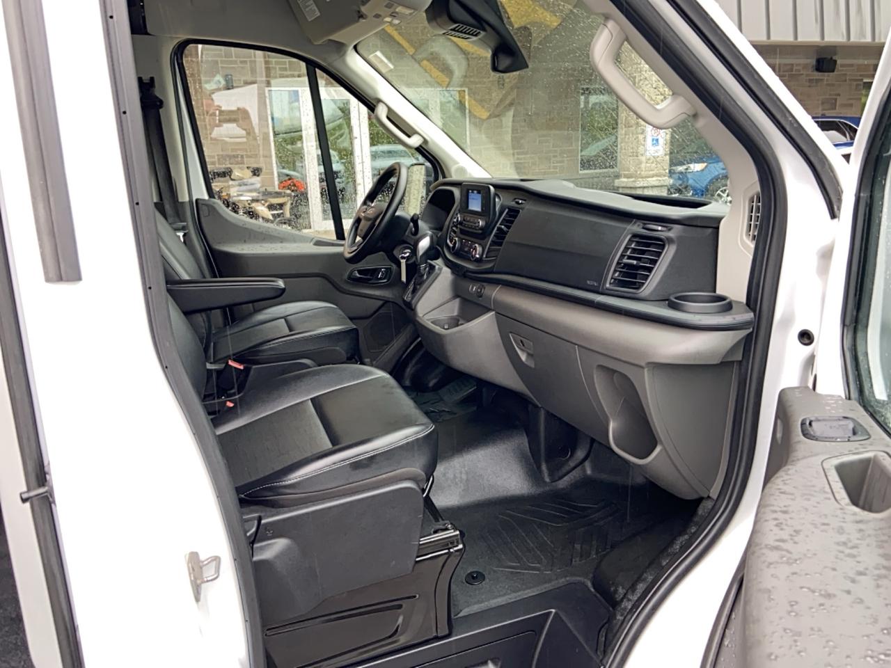 2024 Ford Transit Cargo Van BASE T-250 148 EL Hi Rf 9070 GVWR AWD Photo4