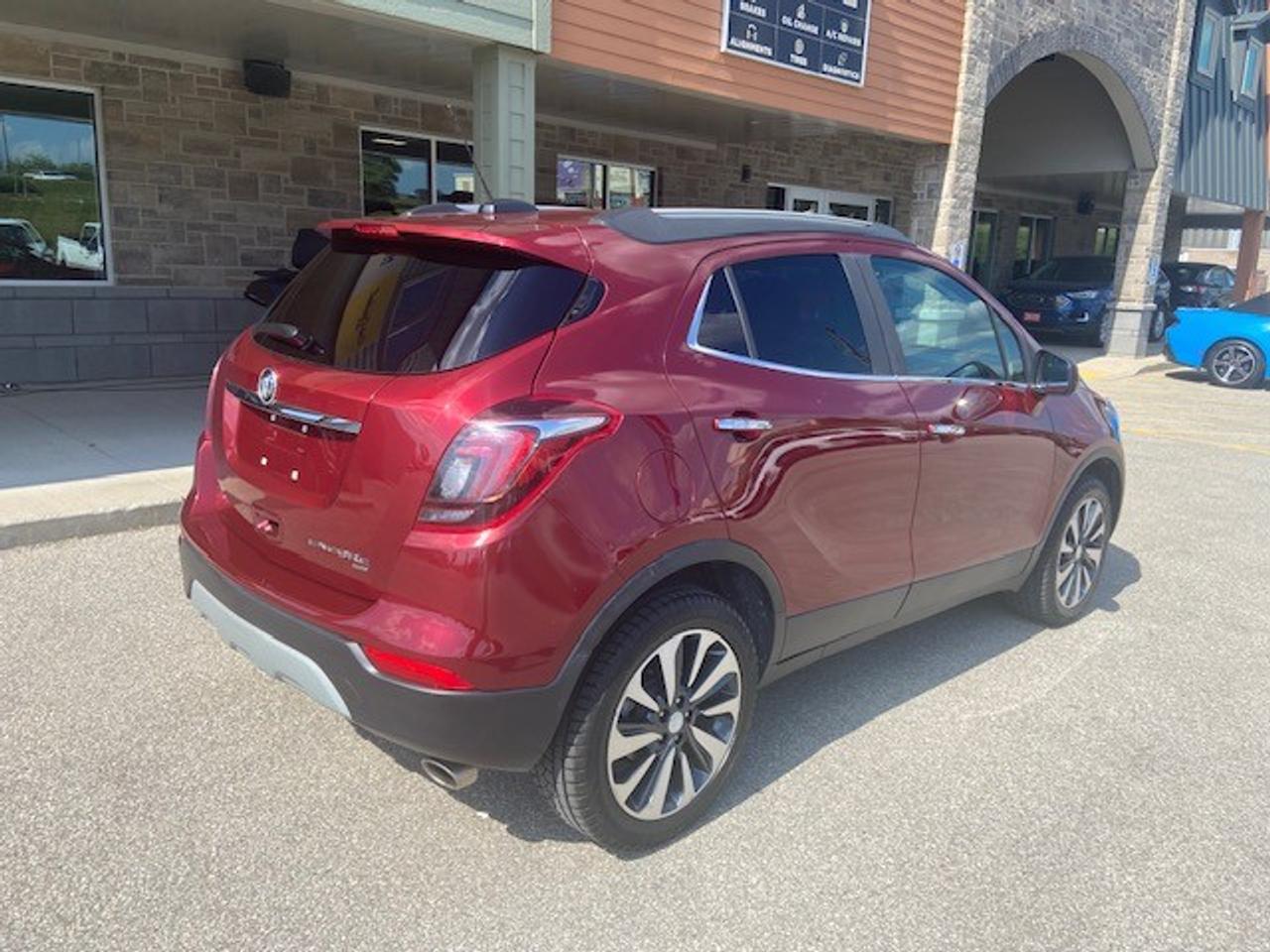 2021 Buick Encore AWD 4dr Preferred Photo2