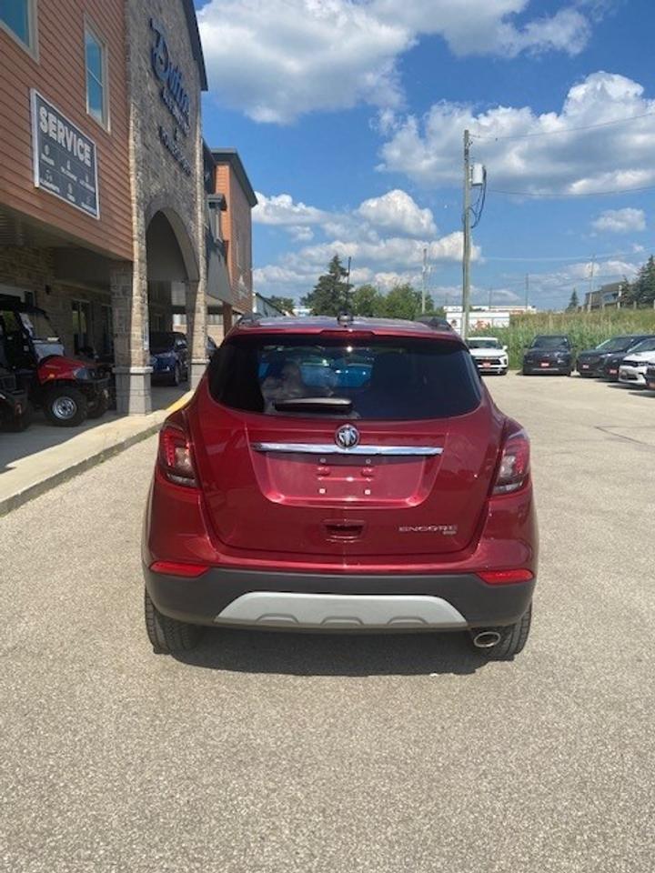2021 Buick Encore AWD 4dr Preferred Photo3