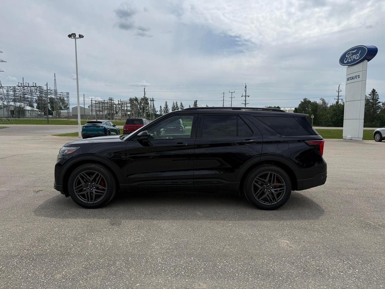 2026 Ford Explorer ST 4WD Photo4