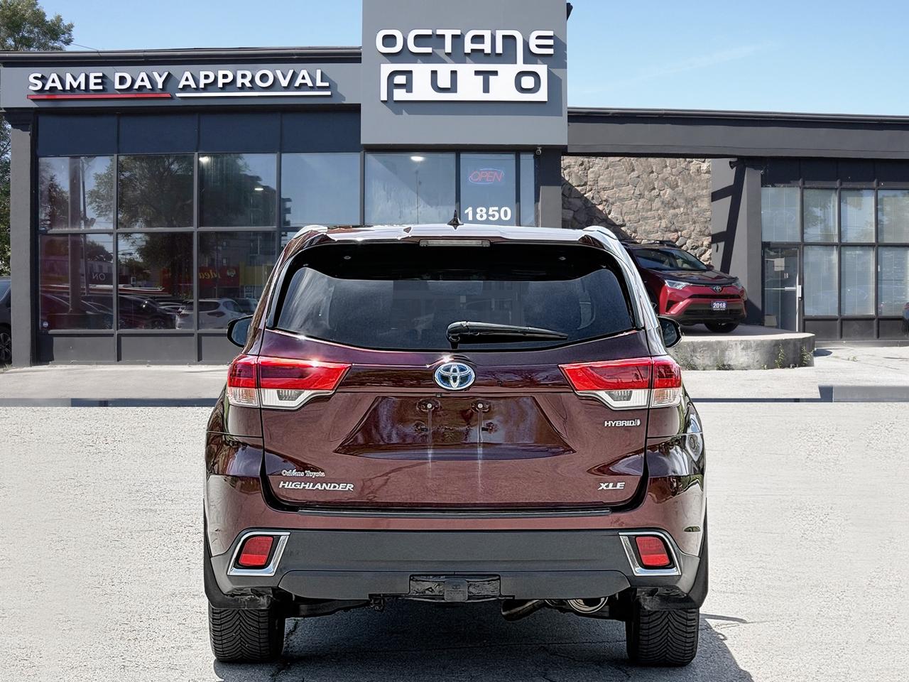 2017 Toyota Highlander HYBRID AWD 4DR XLE Photo4