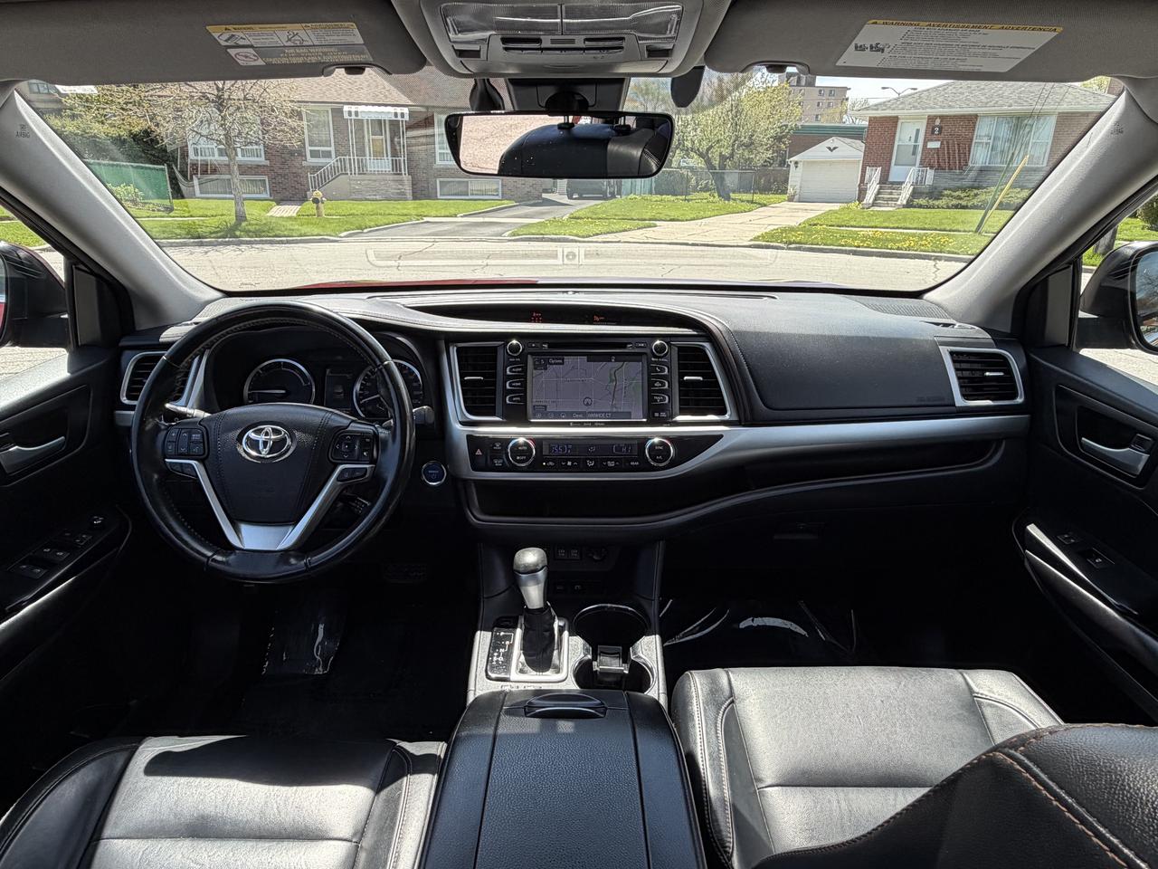 2017 Toyota Highlander HYBRID AWD 4DR XLE Photo