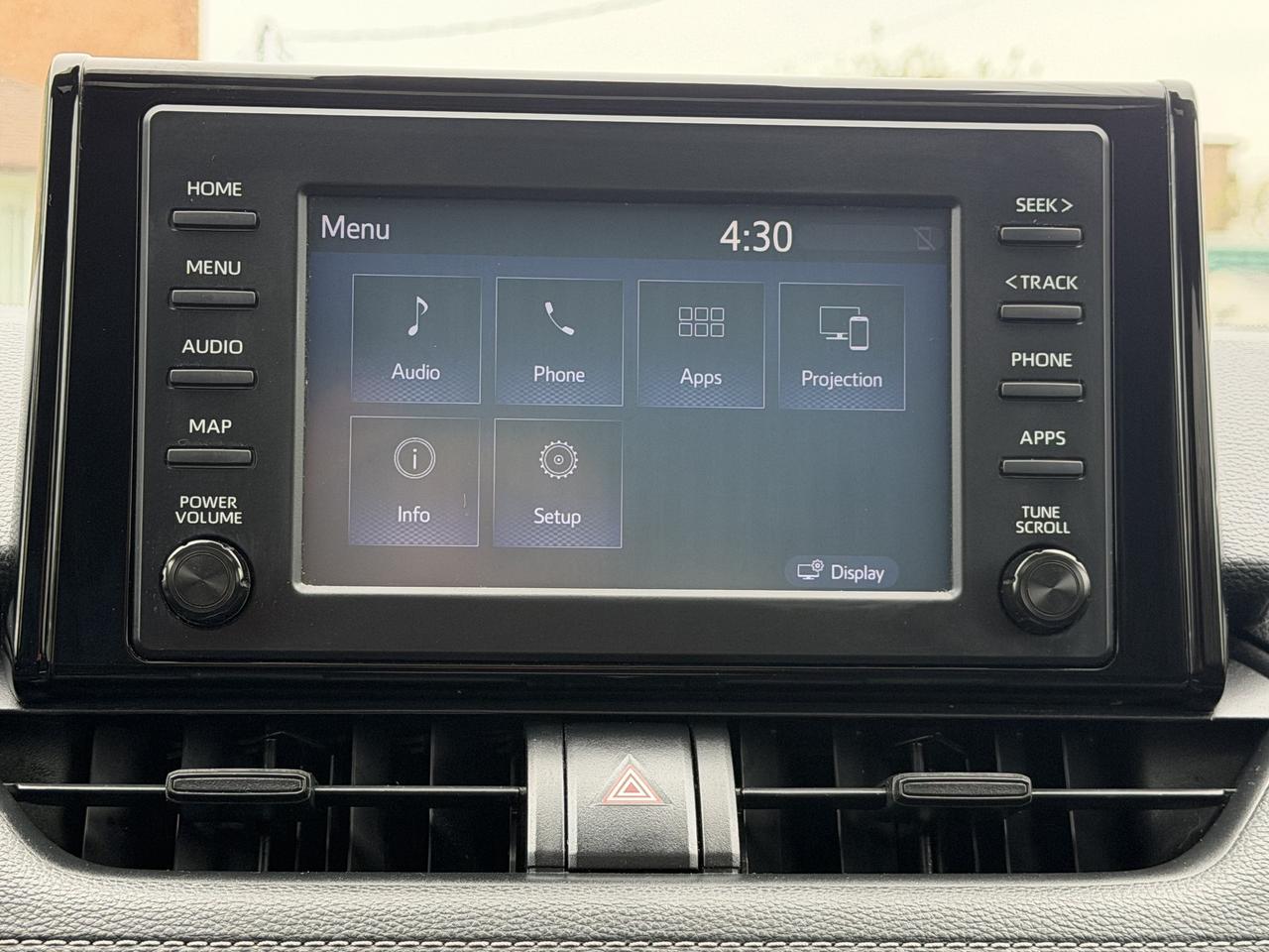 2020 Toyota RAV4 XLE FWD Photo