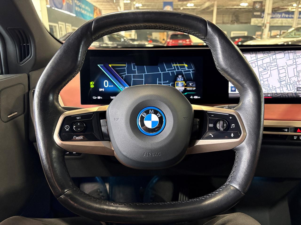 2022 BMW iX xDrive50|AWD|MASSAGE|HEADSUP|3DCAM|BROWNLEATHER|++ Photo