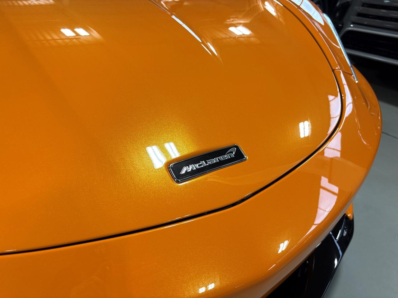 2022 McLaren GT NO LUX TAX|BUTTERFLYDOORS|CHROMICROOF|FRONTLIFT|+ Photo