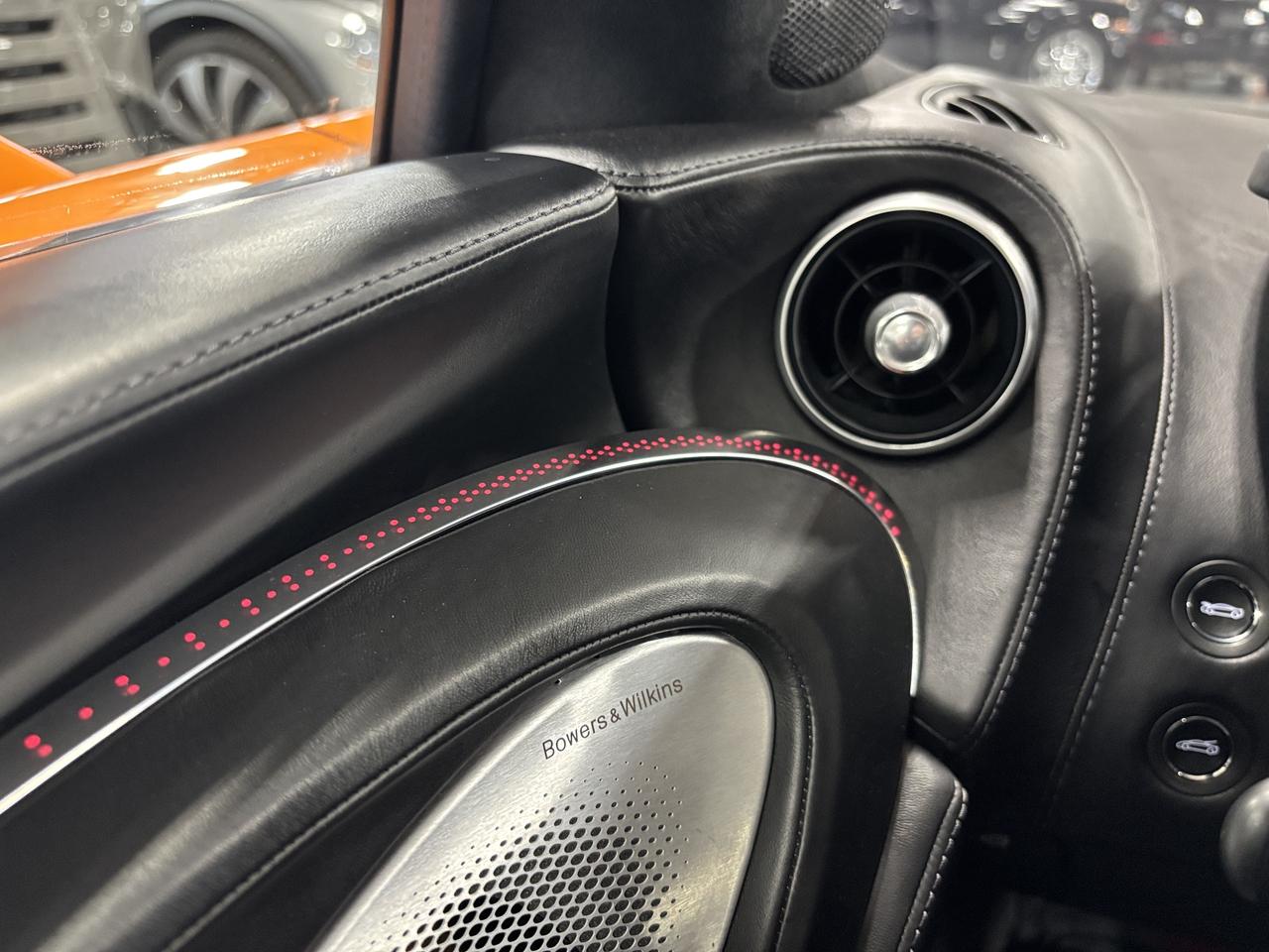 2022 McLaren GT NO LUX TAX|BUTTERFLYDOORS|CHROMICROOF|FRONTLIFT|+ Photo