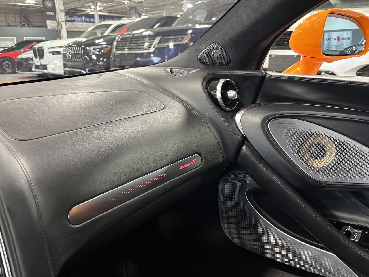 2022 McLaren GT NO LUX TAX|BUTTERFLYDOORS|CHROMICROOF|FRONTLIFT|+ Photo