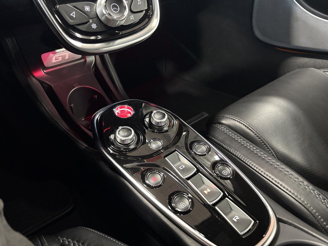 2022 McLaren GT NO LUX TAX|BUTTERFLYDOORS|CHROMICROOF|FRONTLIFT|+ Photo