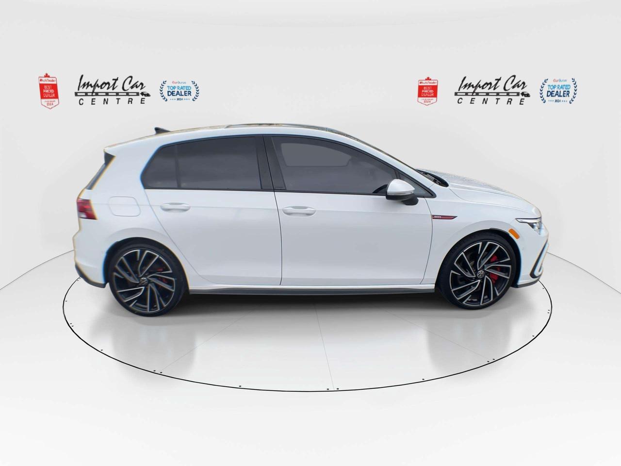 2023 Volkswagen Golf GTI Performance PERFORMANCE, HEADS UP, HARMAN KARDON, NAVI, LEATHER, PANO. ROOF, BLIS, HTD. & VENTED SEATS Photo