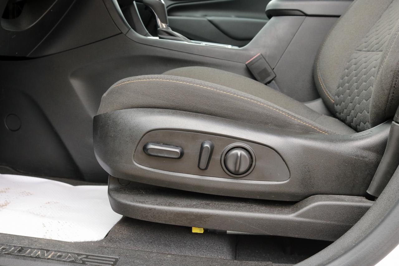 2021 Chevrolet Equinox FWD 4dr LT w-1LT | HEATED SEATS | REMOTE START | Photo