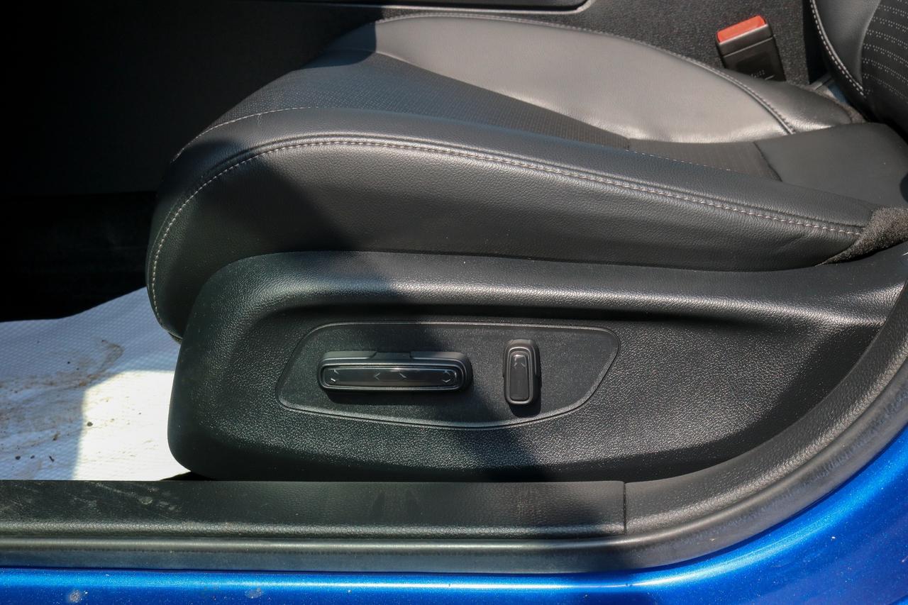 2023 Honda Civic Sedan Touring CVT | NAVIGATION | BOSE AUDIO| BLUETOOTH Photo