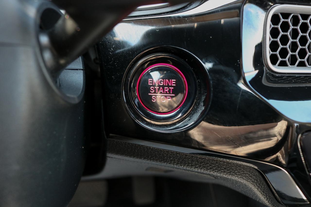 2023 Honda Civic Sedan Touring CVT | NAVIGATION | BOSE AUDIO| BLUETOOTH Photo