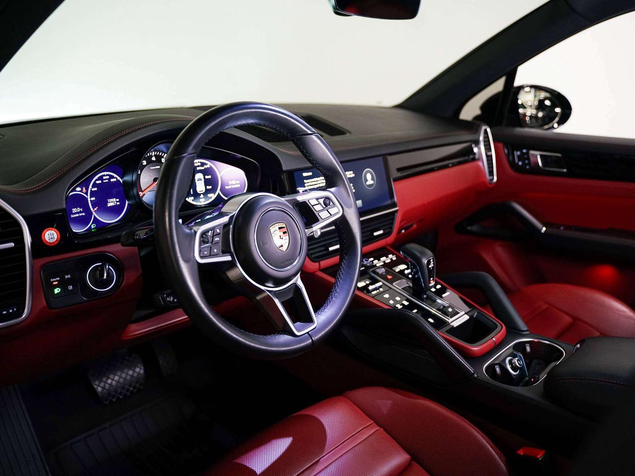 2023 Porsche Cayenne PREMIUM PLUS | PANO | 21 IN Photo