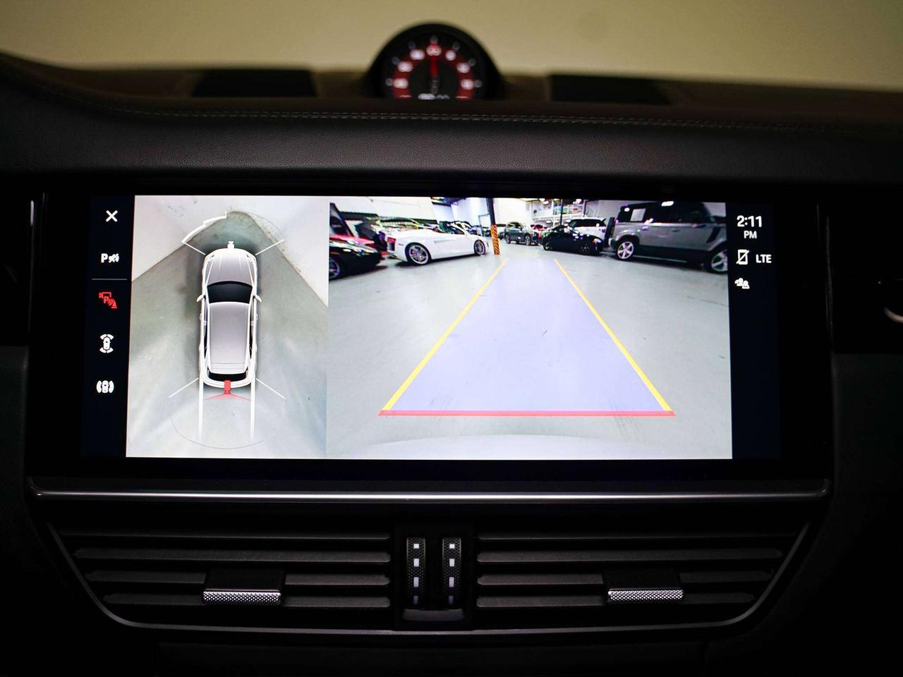 2022 Porsche Cayenne GTS | PREMIUM PLUS | PANO | 21 IN Photo