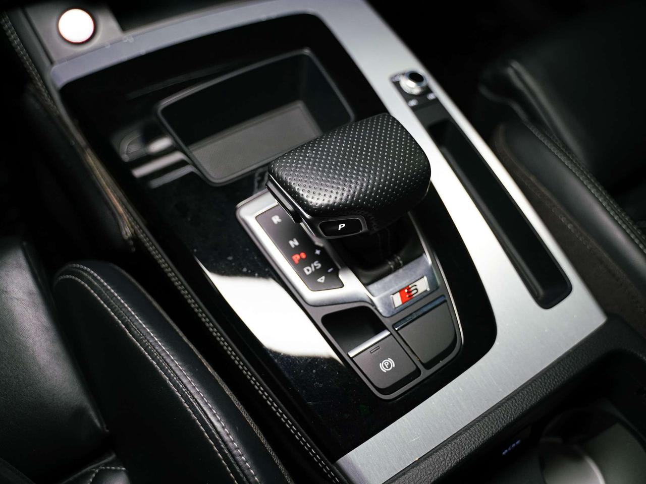 2021 Audi SQ5 TECHNIK | CARPLAY | BLACK PKG | B&O | 21 IN Photo