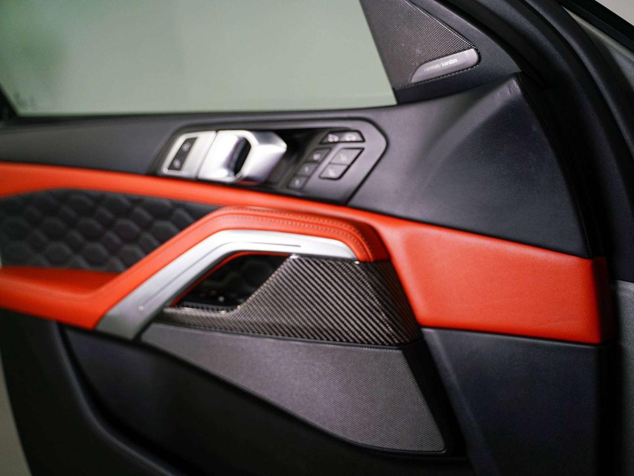 2022 BMW X6 M COMPETITION | PREMIUM | CARBON FIBRE | HUD | 21 IN Photo