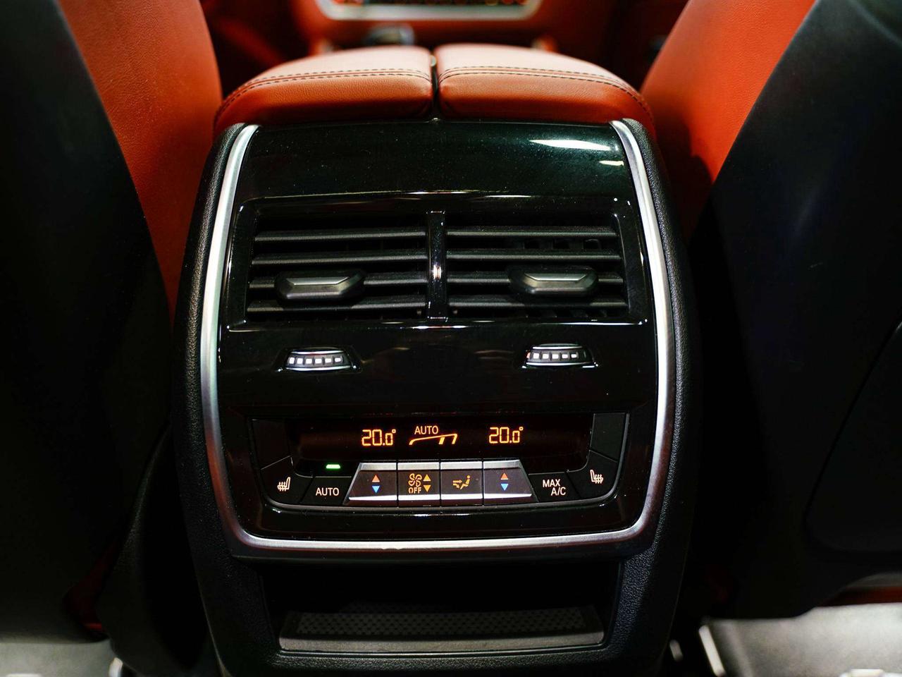 2022 BMW X6 M COMPETITION | PREMIUM | CARBON FIBRE | HUD | 21 IN Photo