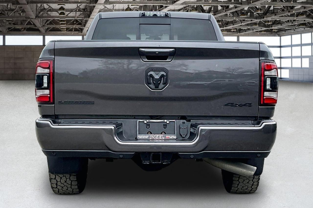 2020 RAM 2500 Laramie Night 6.7L Diesel | Level 2 | TowPkg | 4X4 Photo3