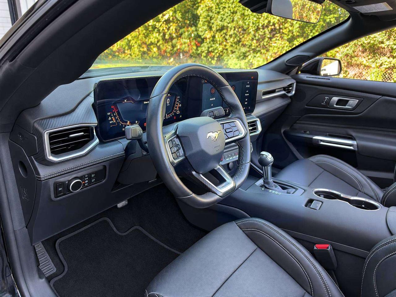 2025 Ford Mustang Ecoboost Premium Convertible RWD Photo