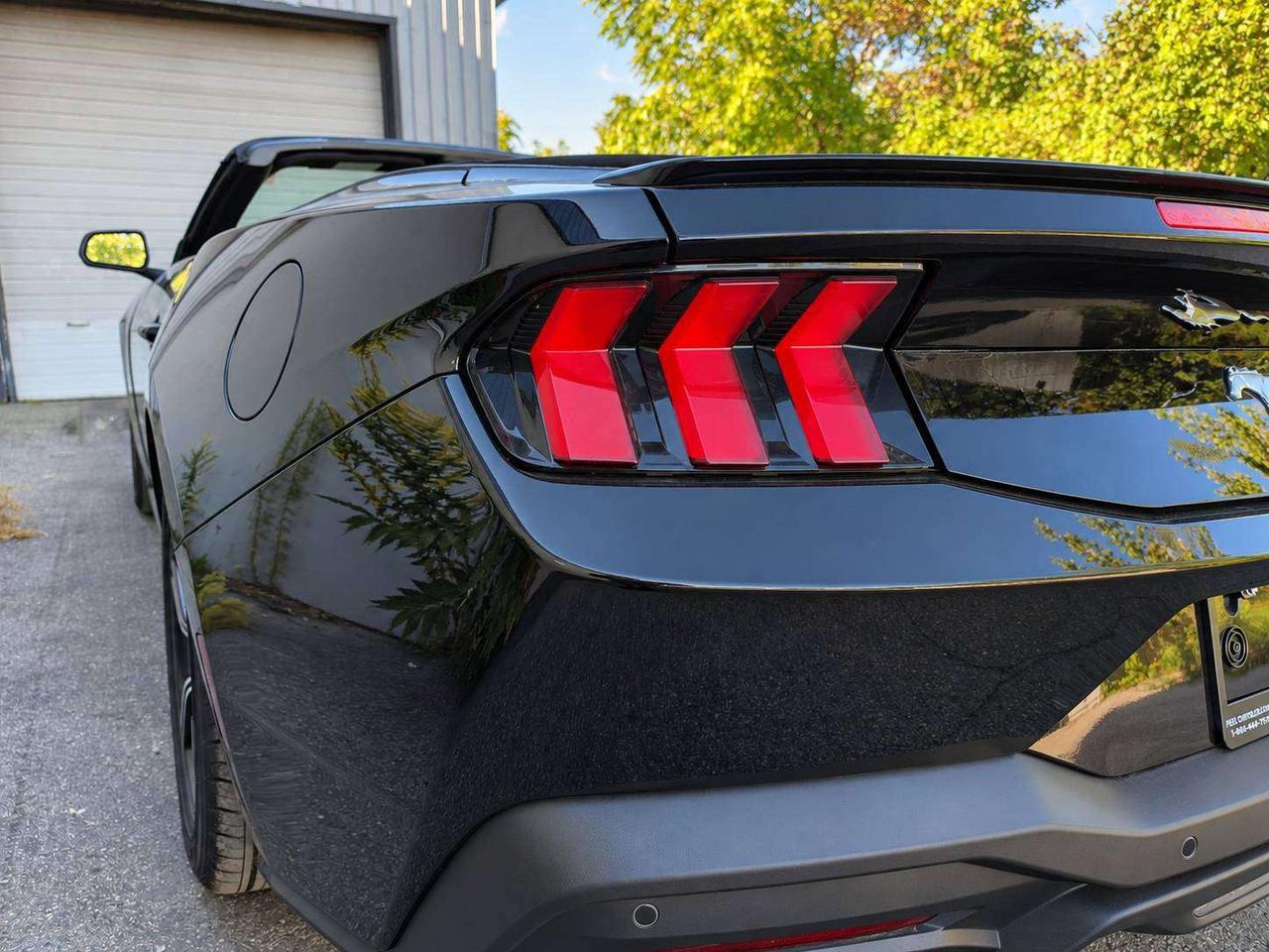 2025 Ford Mustang Ecoboost Premium Convertible RWD Photo
