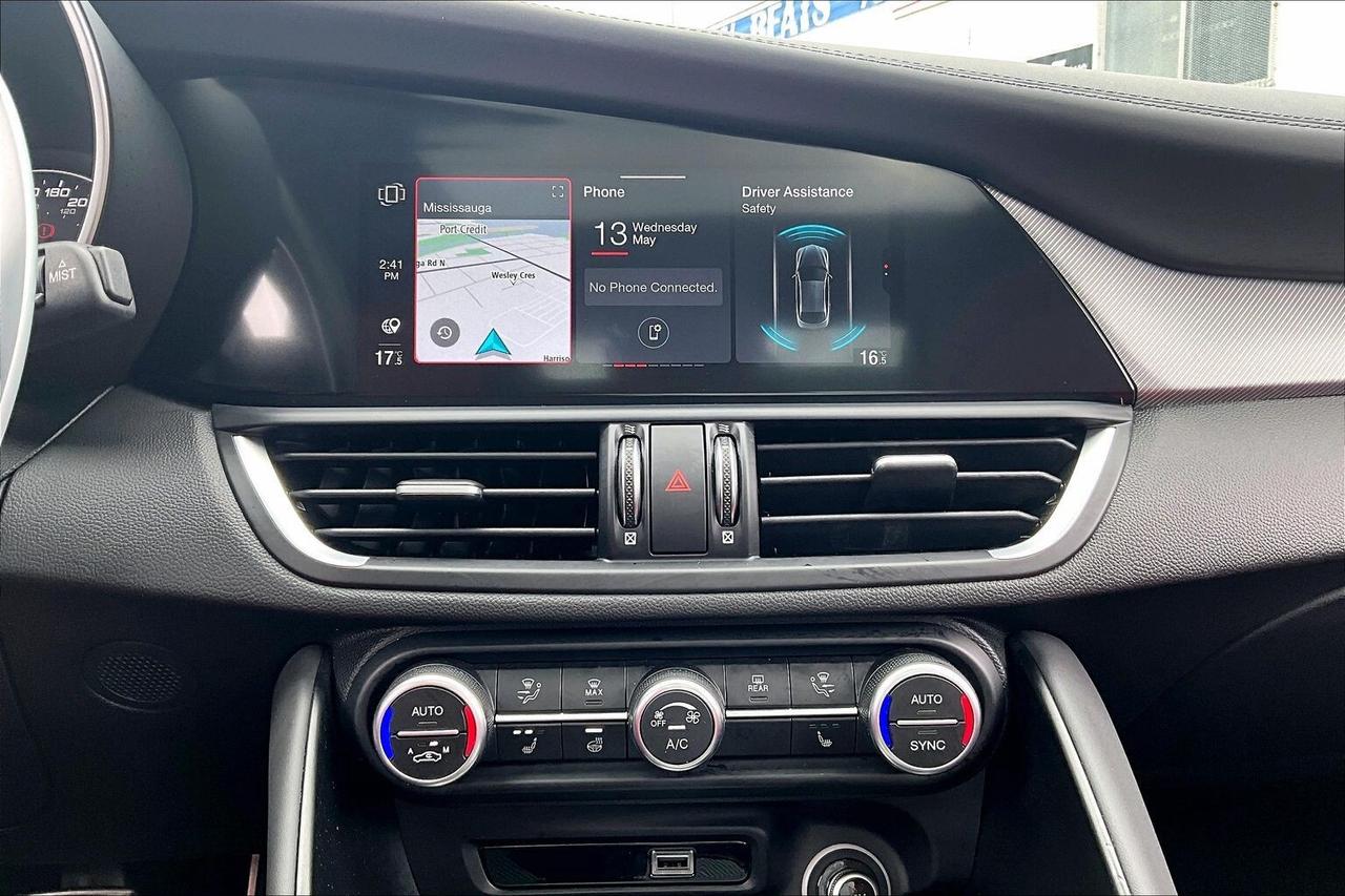 2023 Alfa Romeo Giulia Veloce | Premium Leather | Harman Kardon | AWD Photo