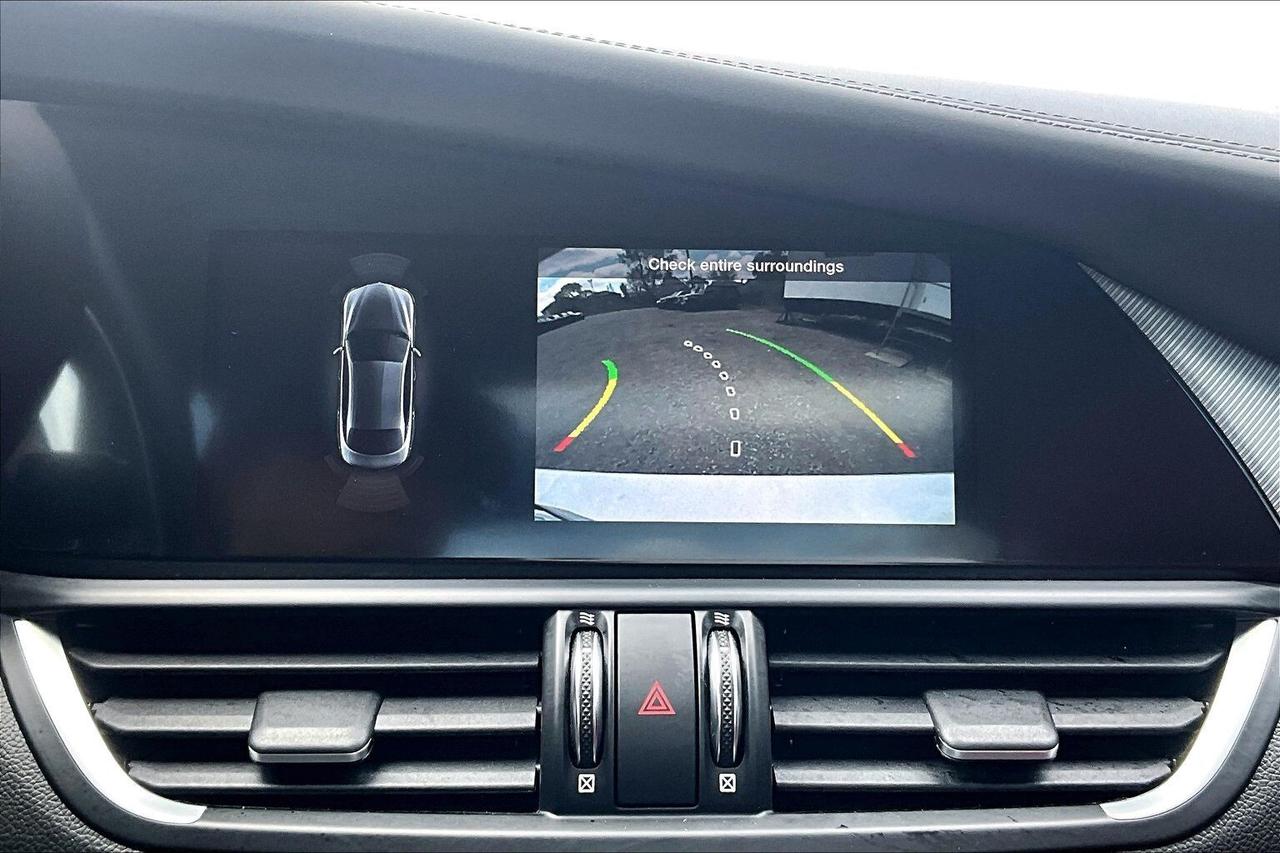 2023 Alfa Romeo Giulia Veloce | Premium Leather | Harman Kardon | AWD Photo