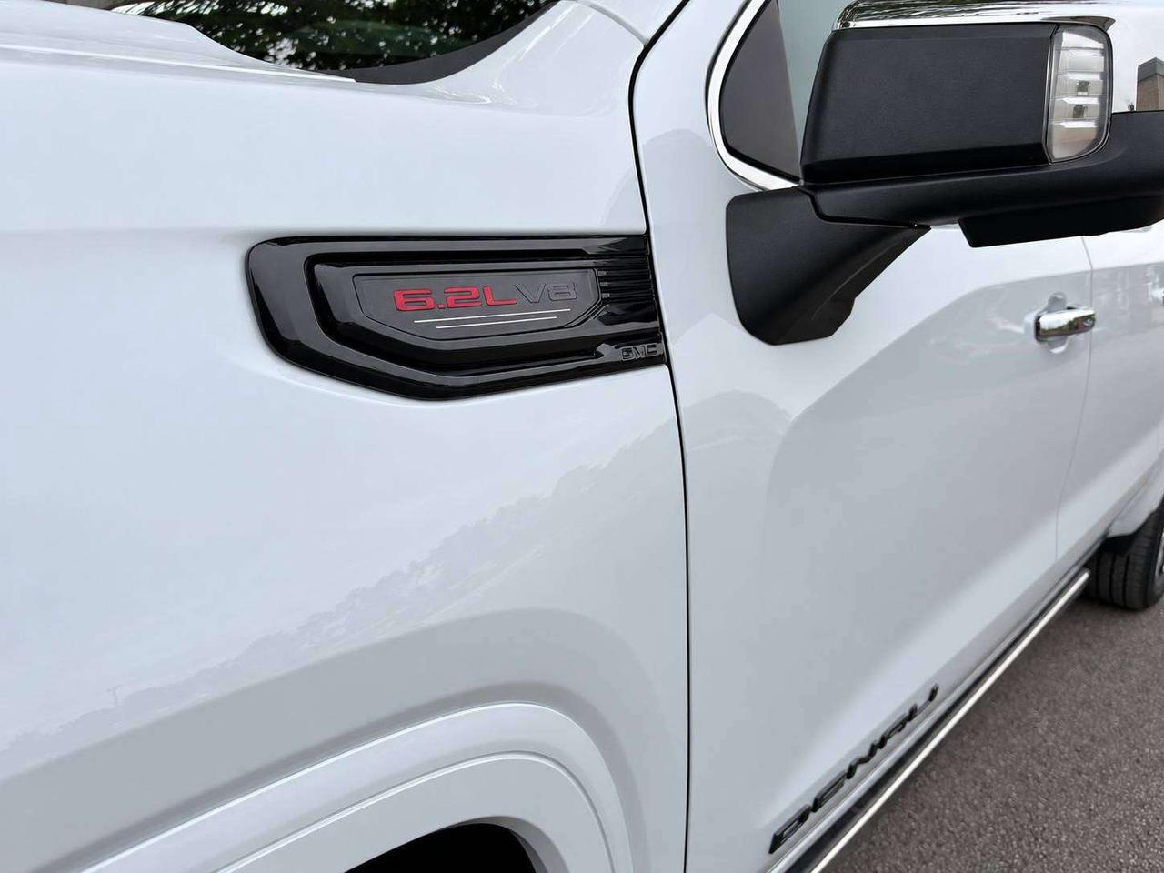 2026 GMC Sierra 1500 Denali Ultimate 6.2L V8 | Fully Loaded  | 4X4 Photo