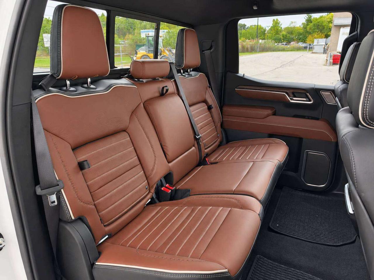 2026 GMC Sierra 1500 Denali Ultimate 6.2L V8 | Fully Loaded  | 4X4 Photo