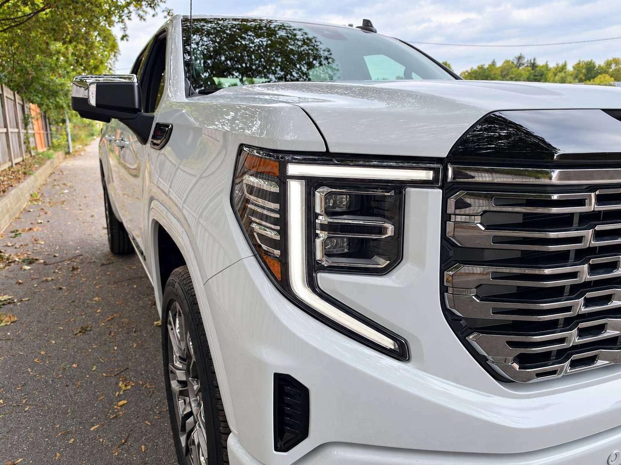 2026 GMC Sierra 1500 Denali Ultimate 6.2L V8 | Fully Loaded  | 4X4 Photo